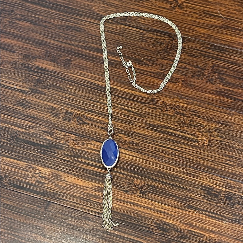 Reversible long necklace w tassel